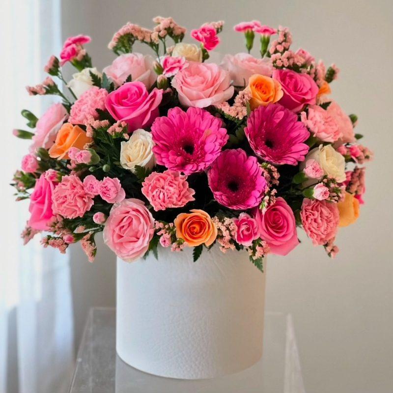 باکس گل رز میلا