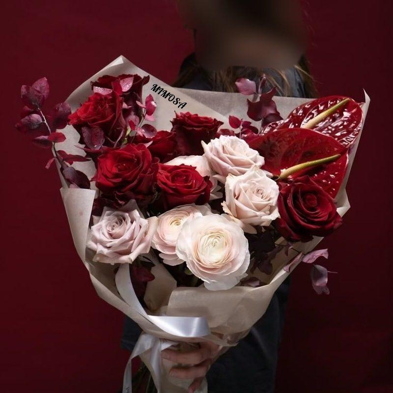 دسته گل آلاله سانای