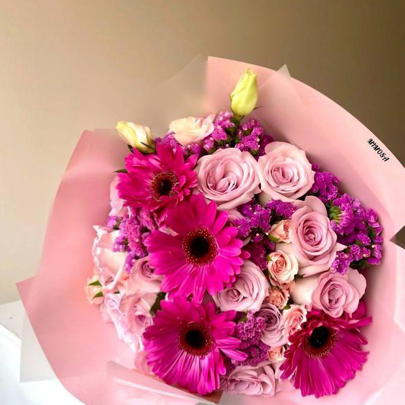 دسته گل رز پدیده
